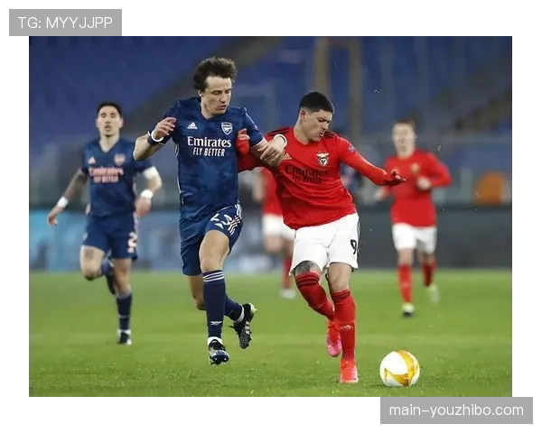 波尔图以49分领跑葡超积分榜 领先优势扩大至4分争冠形势日趋明朗